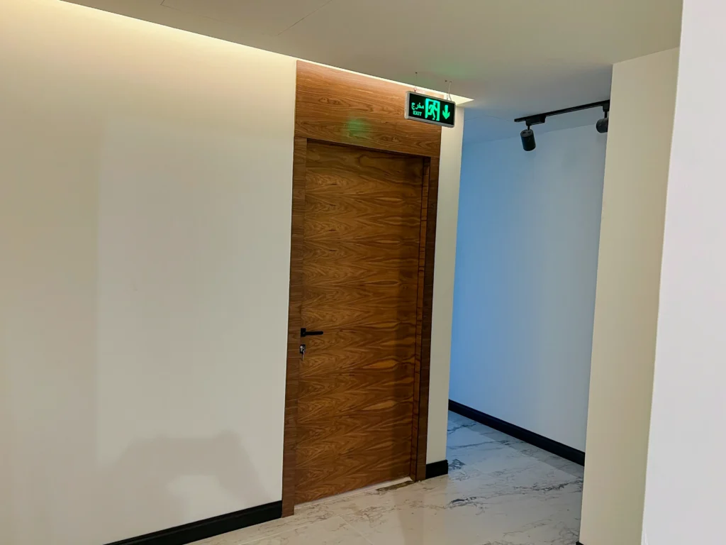 ديكورات خشبية